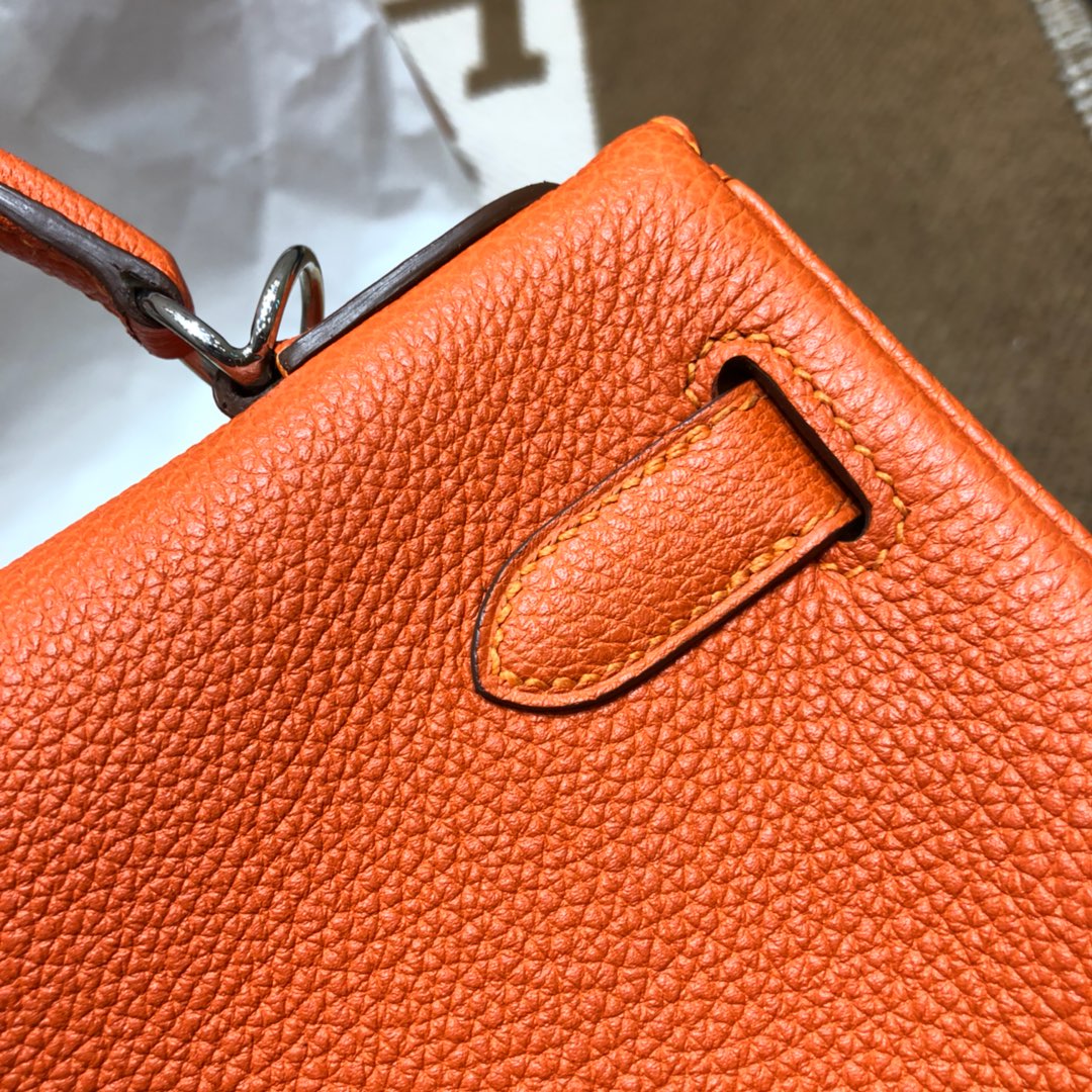 Hermes Kelly 32cm Handbag Shoulder Bag in Orange Togo Leather